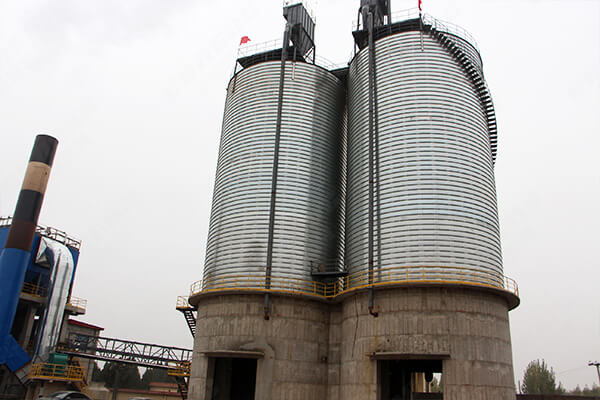 年產(chǎn)30萬(wàn)噸礦粉線成品倉(cāng)