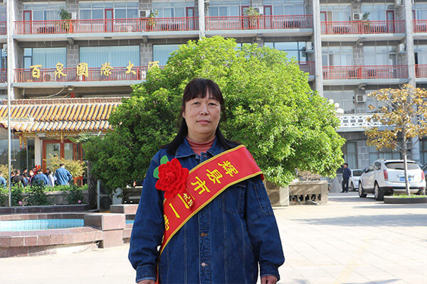 新鄉(xiāng)長城機(jī)械范金霞